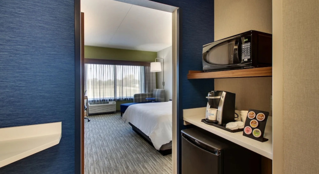 Номер Standard Holiday Inn Express & Suites Findlay North by IHG