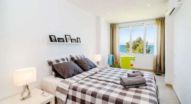 CP1-2 bedroom front line beach Cristo Playa RoomService, Забронировать Отель Бизнес-отели Эстепона, 4* 5*