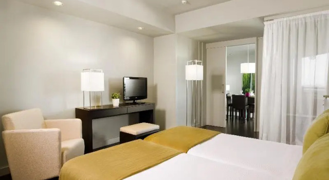 Номер Standard с балконом Aqualuz Troia Mar & Rio Hotel & Apartments