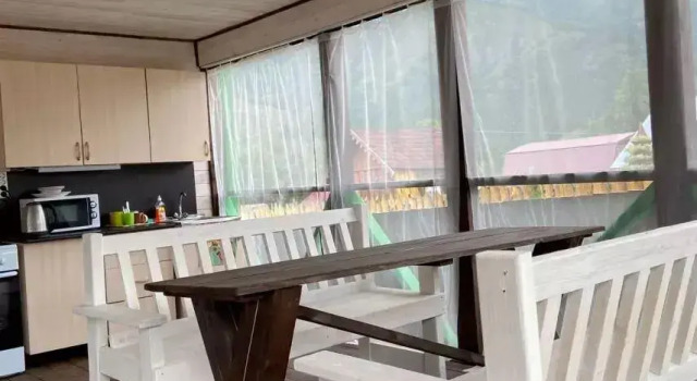 Lucky House (Лаки Хаус)