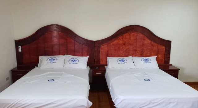 Четырёхместный номер Standard Hotel Real Costa Inn
