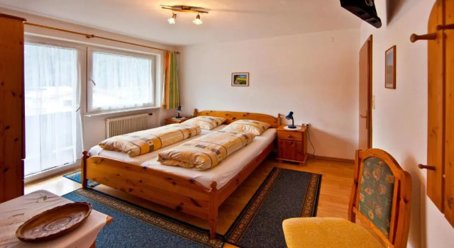 Haus St. Christoph, Забронировать Отель Майрхофен Майрхофен - Хиппах, рядом с Гондольный подъемник Ахорнбан