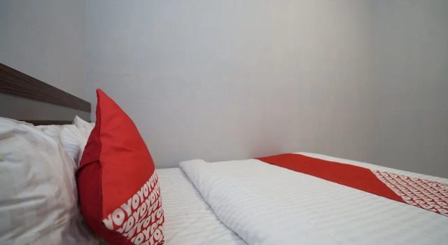 OYO 1333 Costarina, Réserver Auberge de jeunesse Auberges de jeunesse à Palembang, Auberge de jeunesse