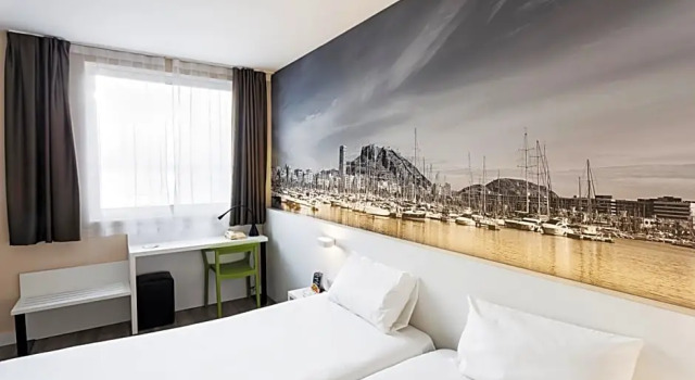 Номер Standard B&B HOTEL Alicante