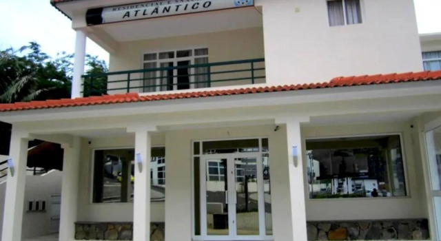 Residencial Atlântico, Reserva ahora Hotel Hoteles en Porto Moniz con desayuno, Desayunos
