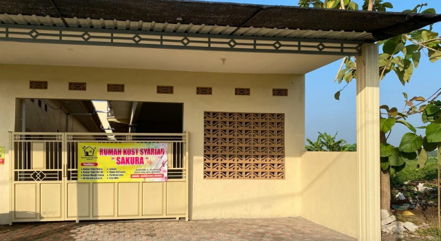 RedDoorz near Terminal Baru Pasuruan