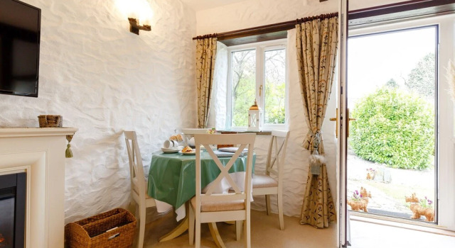 Poldark Cottage