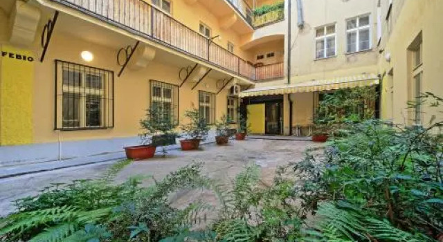 Rose Apartment, Забронировать Апартаменты/квартира Апартаменты Праги, рядом с Mozart Dinner Prague, Апартаменты/квартира