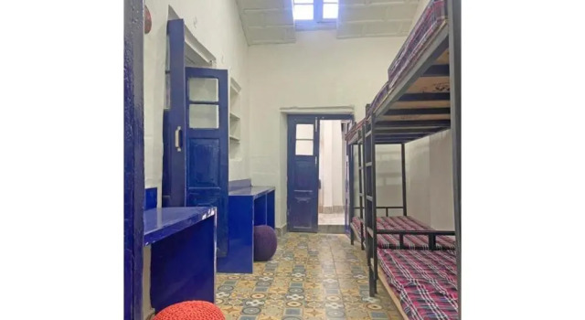 Кровать в общем номере Hostel 24, District Court Road, Tallital