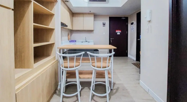 Апартаменты c 1 комнатой Warm And Simply 1Br At 7Th Floor Casa De Parco Apartment