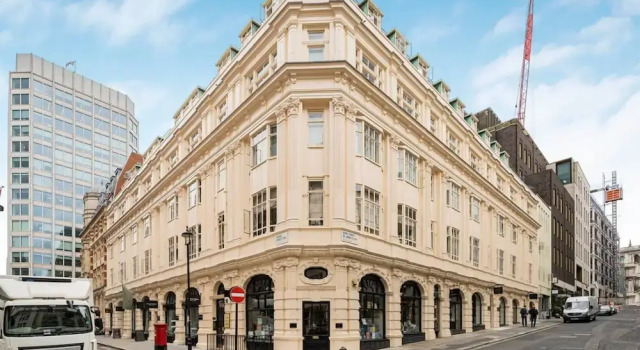 Luxury 3BR Mayfair Apartment Near Green Park, Забронировать Апартаменты/квартира Лондон Большой Лондон, рядом с Конференц-центр Church House Westminster