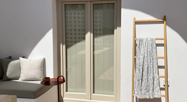 Люкс Цокольный этаж с балконом Ethos Vegan Suites Fira, Santorini