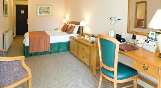 Двухместный номер Standard Knights Hill Hotel & Spa