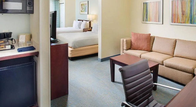 Четырёхместный номер Standard SpringHill Suites by Marriott Manchester-Boston Regional Airport