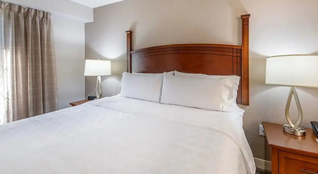 Шестиместный люкс с 2 комнатами Staybridge Suites North Charleston by IHG