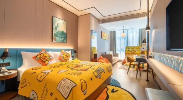 Семейный номер Standard Hilton Garden Inn Hangzhou Xixi Zijingang