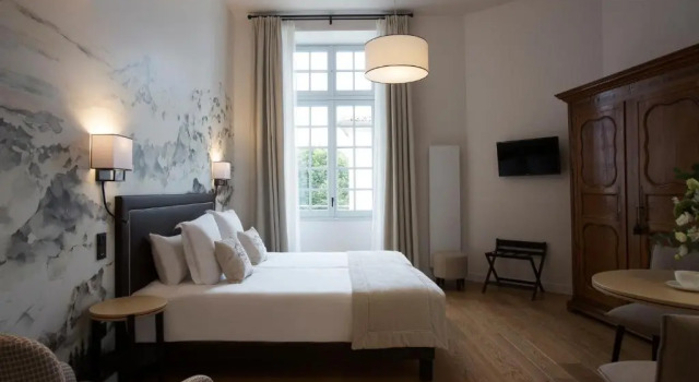 Двухместный люкс Hotel College des Doctrinaires, BW Premier Collection