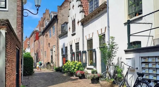 Апартаменты Canal apartment at historic CityCenter Amersfoort