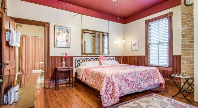 Номер Standard O'Casey's Boutique Inn