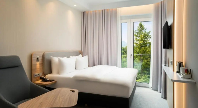 Двухместный номер Standard с видом на горы Holiday Inn Express - Rosenheim by IHG