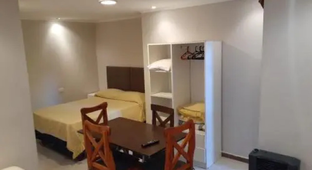 Hotel Firenze, Rezerwuj Hotel Necochea 