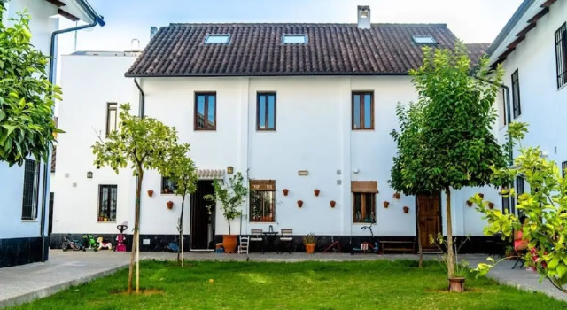 Preciosa Casa La Humosa