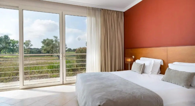 Семейный люкс Montado Hotel & Golf Resort