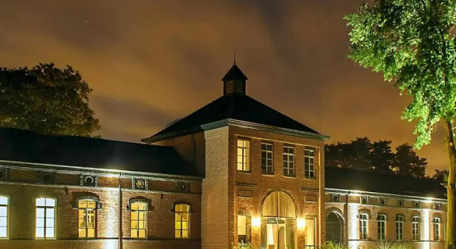 Factorij10, Забронировать Отель Пэры Limburgse Kempen