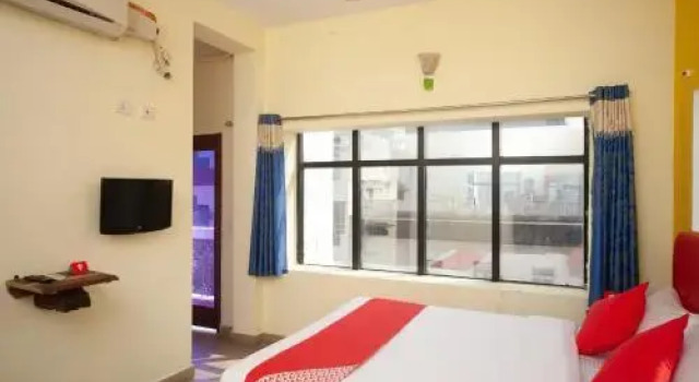 The Clock Tower Hotel By Oyo Rooms