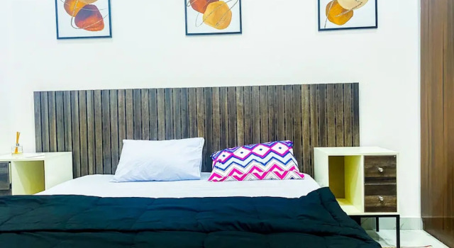 Impeccable 2-bed Apartment in Lekki With Snooker, Prenota Appartamento Hotel a Eti-Osa con parcheggio, Parcheggio