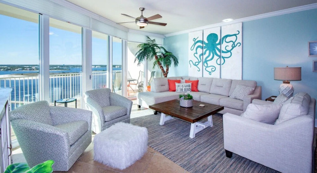 Two-bedroom With Breathtaking Views - Unit Crd1001