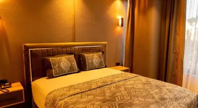 Люкс Deluxe с видом на сад Rolli Butik Hotel