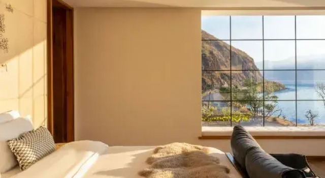 Четырёхместный семейный люкс с 2 комнатами с видом на море Tinghuatang Seaview Garden Meisu Hotel (Dali Erhai Tianjing)