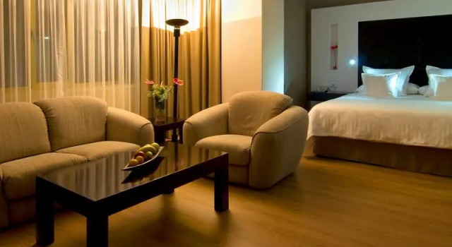 Property page Secret Deal Test Hotel - DO NOT BOOK, Book Hotel 4-stjernede hoteller i Chomoni, 4*