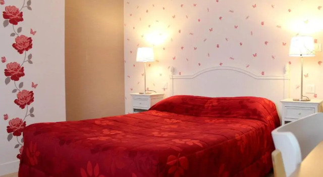 Номер Standard Hotel Les Aubépines