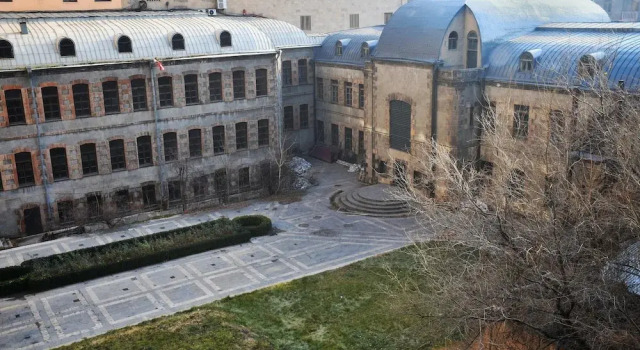 Modern Gem Steps to Republic Square, Забронировать Отель Отели Еревана 4 звезды, рядом с Площадь Республики, 4*