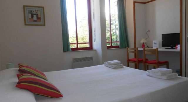 Domaine du Rougier, Book Hotel Camares Aveyron