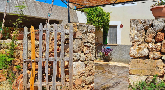 131 Llubi, Book Apartment Llubí Majorca