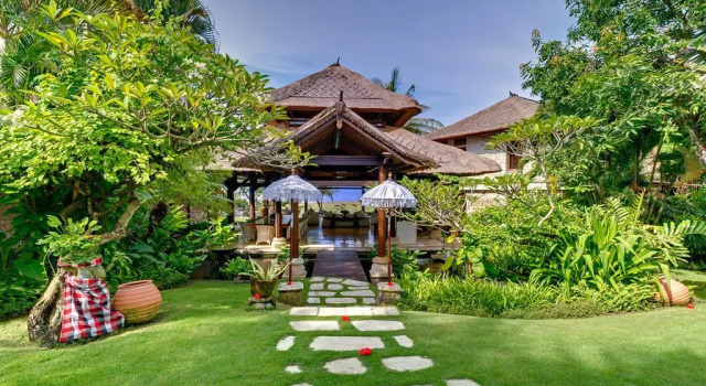 Sungai Tinggi Beach Villa