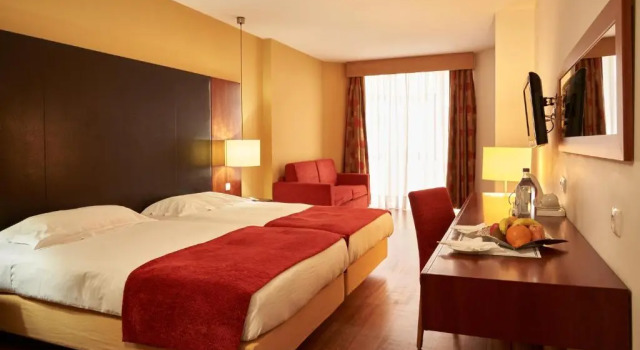 Номер Family Leziria Parque Hotel