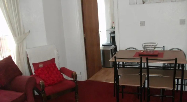 Lawnswood Holiday Apartments, Varaa Huoneisto Asunnot kohteessa Merseyside, Huoneisto