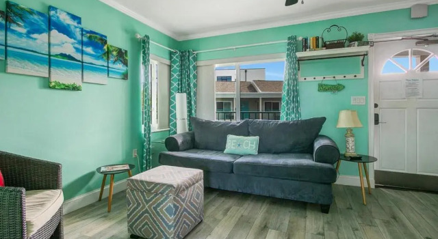 Five Palms Suite 202 - Daily - Weekly - Monthly, Забронировать Отель Отели Клируотер-Бич с парковкой, Парковка