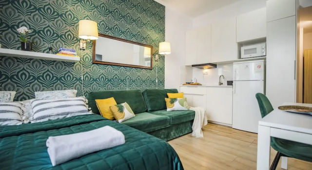 Студия Economy UnitApartments Studio Warszawa Zachodnia - blisko komunikacji lotnisko Chopina Blue City MGR