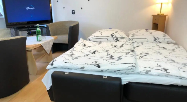 Апартаменты Ferienwohnung Familie Hinrichs