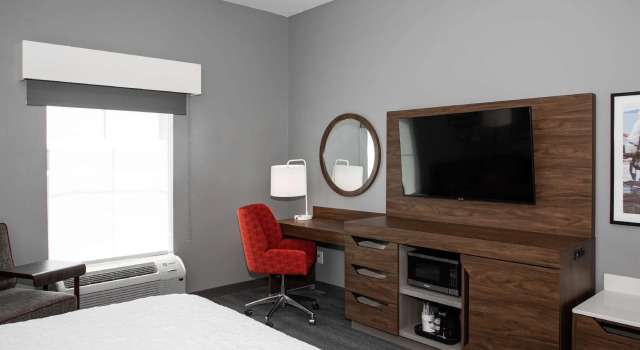 Двухместный номер Hampton Inn & Suites Charlotte Steele Creek Road, NC
