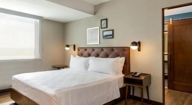 Номер Deluxe Four Points by Sheraton Monterrey Airport