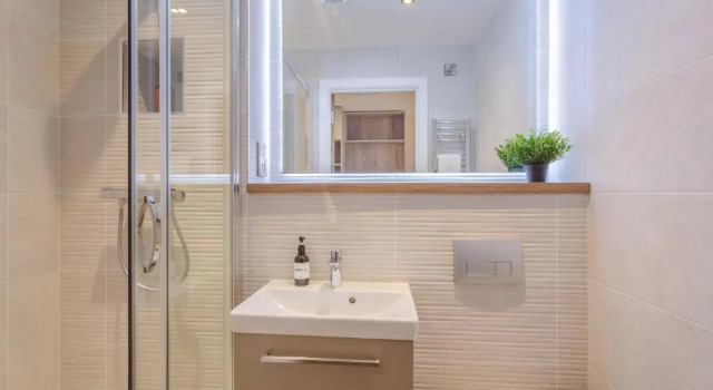 Трёхместный номер Standard Dwell City Living