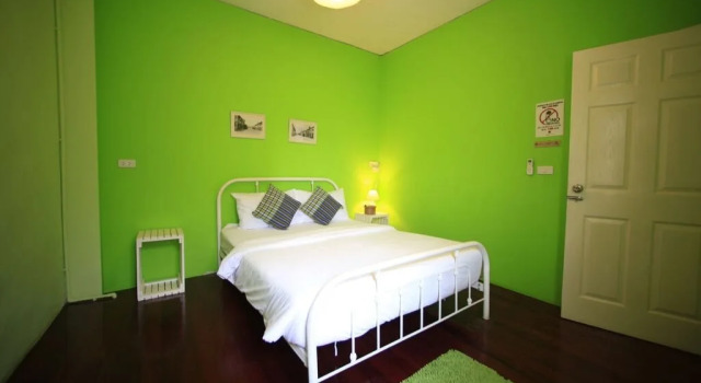 Ai Phuket Hostel & Cafe