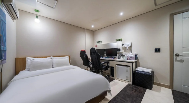 Suyu Hotel 365