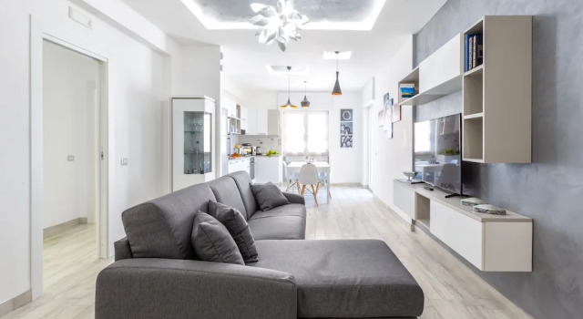 Апартаменты New & Stylish two Bedroom Apartment with Balconies